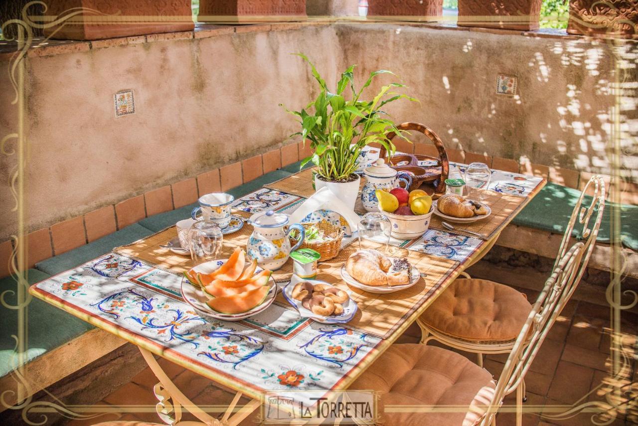B&B La Torretta マラテーア エクステリア 写真