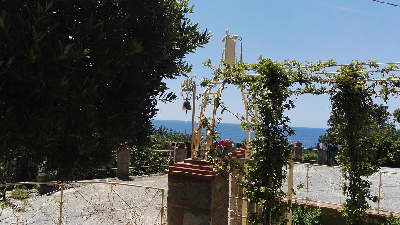 B&B La Torretta マラテーア エクステリア 写真
